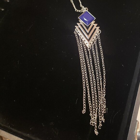 Boho 1980's 18" Silver Tone & Dark Purple Pendant w/ 7 tassels Necklace - Picture 3 of 13